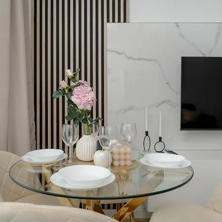 아파트 Mieszczanska With Spa & Gym By Renters *